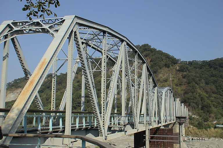 花樑鋼橋